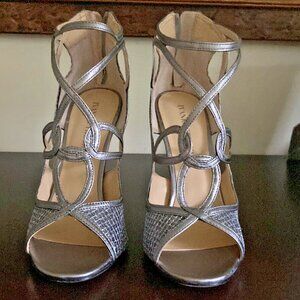 Ivanka Trump Hatla Pewter Multi-texture Women's Dress Sandal, size 8
